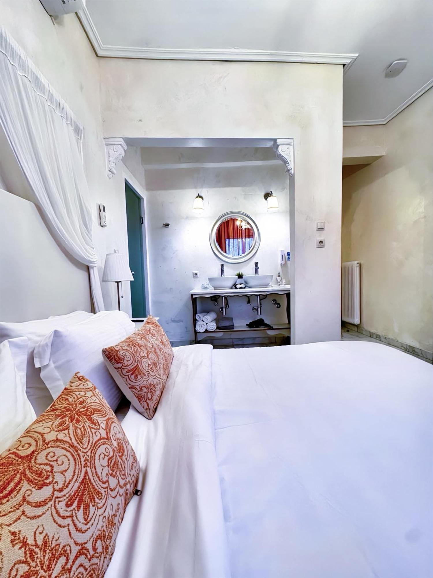 Panorama Suites & Spa - Adults Only Stómion Zimmer foto