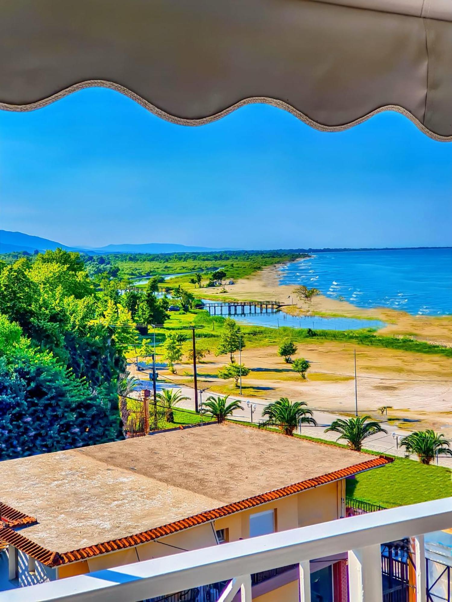 Panorama Suites & Spa - Adults Only Stómion Zimmer foto