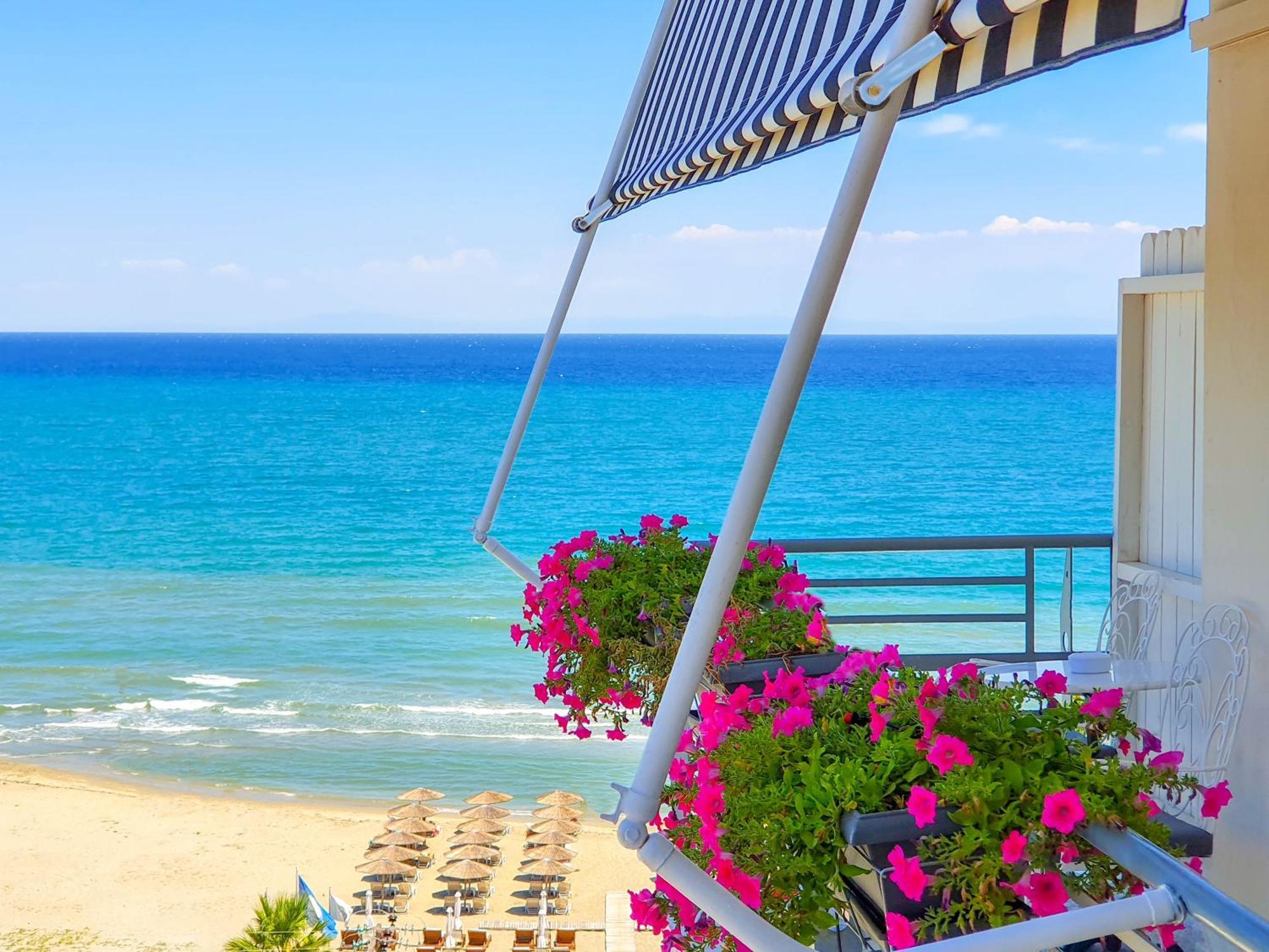 Panorama Suites & Spa - Adults Only Stómion Zimmer foto