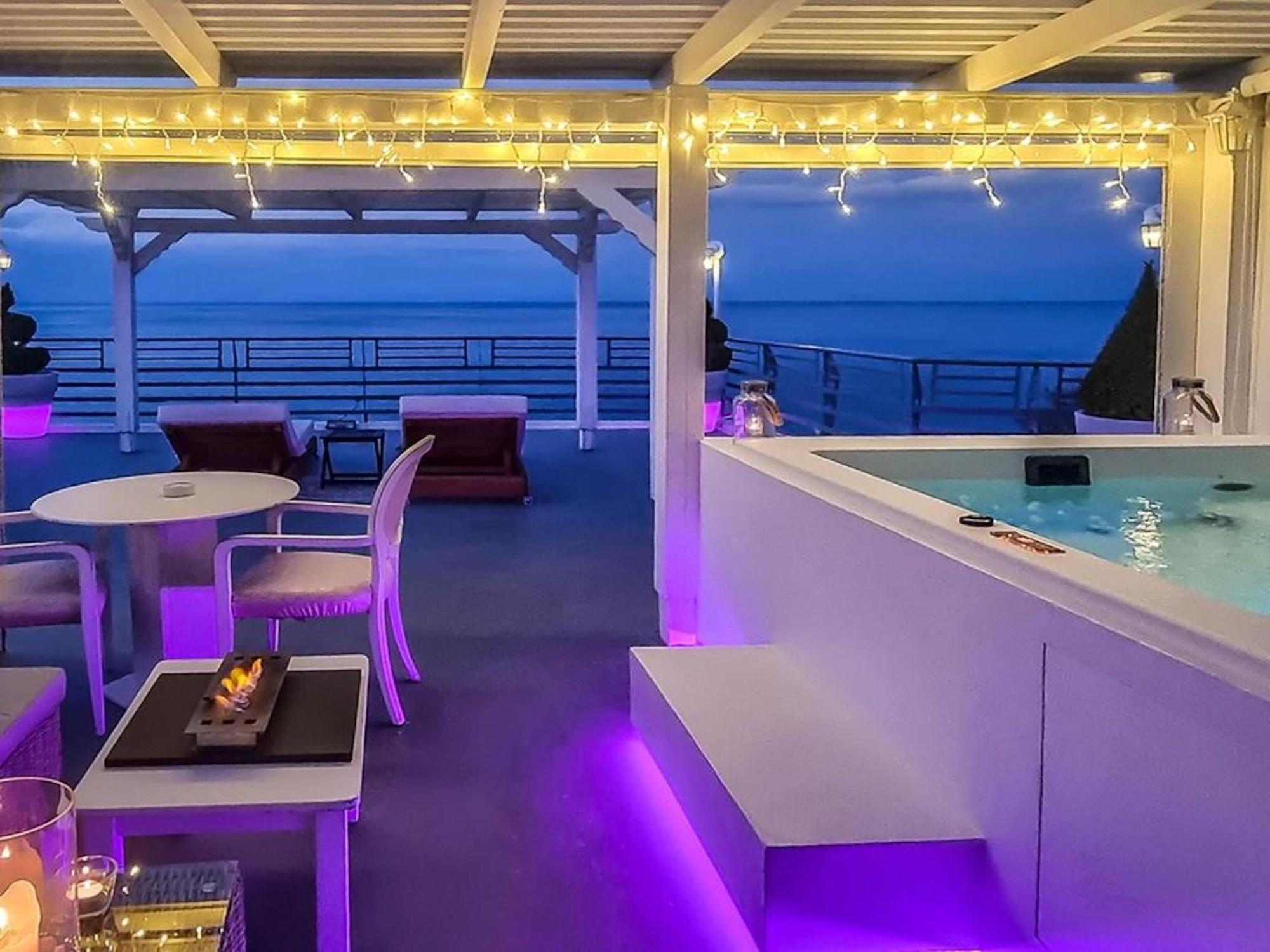 Panorama Suites & Spa - Adults Only Stómion Zimmer foto